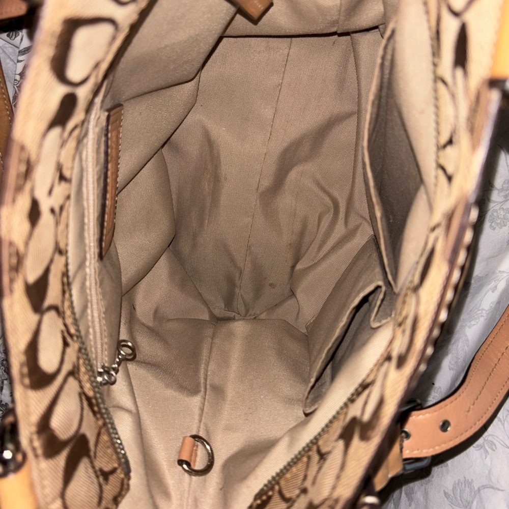 Coach Hampton Signature Canvas With Leather Trim Tote Bag - Picture 13 of 16